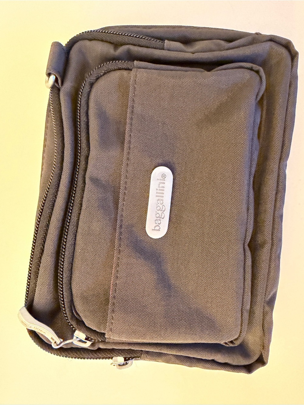 Baggallini Triple Zip crossbody belt bag in chocolate brown nylon - Picture 10 of 10